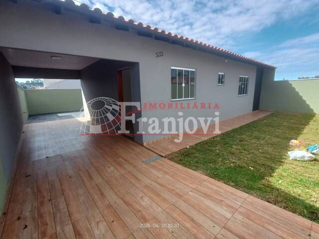 #3265 - Casa para Locação em Arapongas - PR - 2