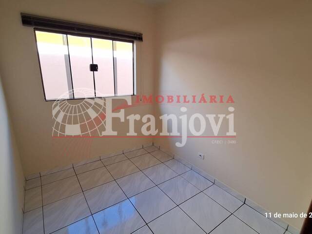 Casa para Locação em Arapongas - 2