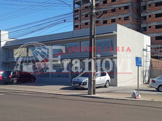 #3284 - Sala para Locação em Arapongas - PR - 3