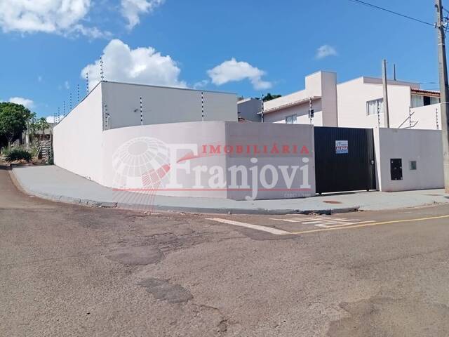 Casa para Venda em Arapongas - 4