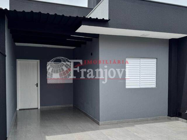 Casa para Locação em Arapongas - 2
