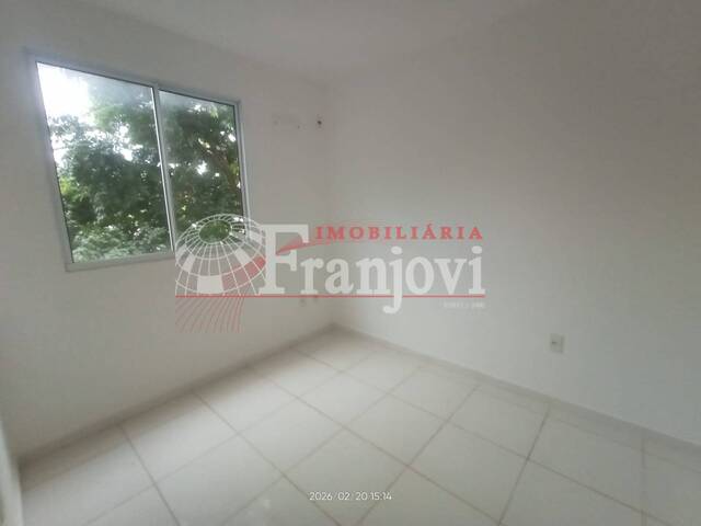 Apartamento para Locação em Arapongas - 2