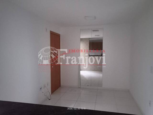 Apartamento para Locação em Arapongas - 4