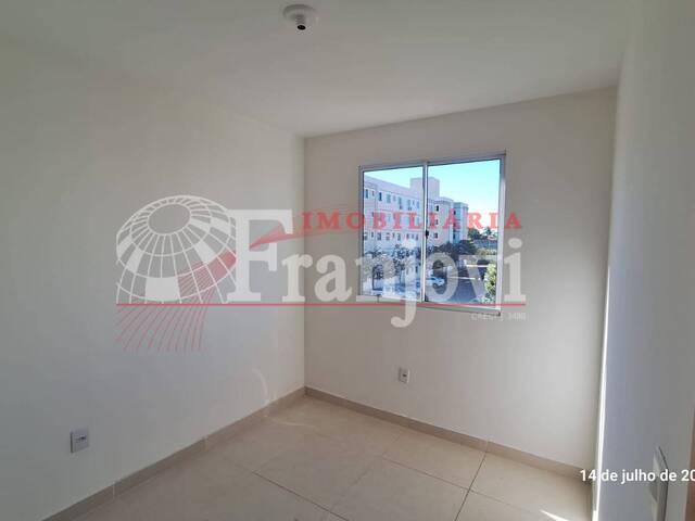 Apartamento para Locação em Arapongas - 3