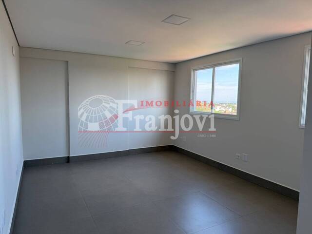 Sala para Locação em Arapongas - 3