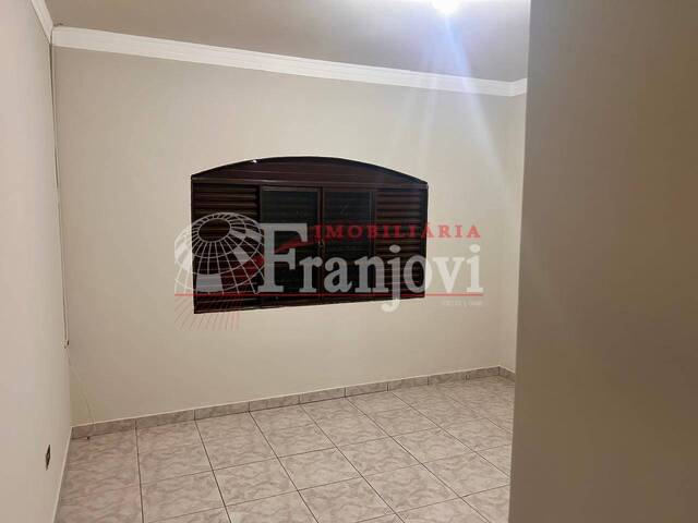 Casa para Locação em Arapongas - 3