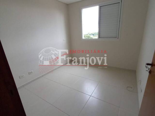 Apartamento para Locação em Arapongas - 4