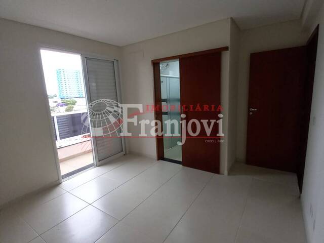 Apartamento para Locação em Arapongas - 2