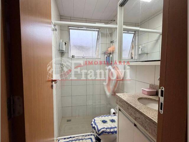 Apartamento para Venda em Arapongas - 2