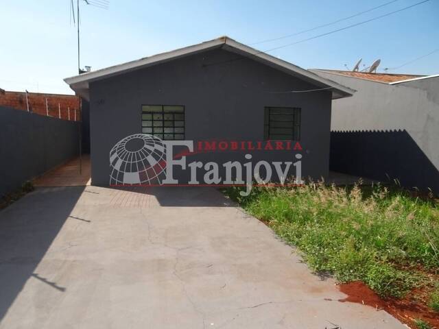 Casa para Venda em Arapongas - 2