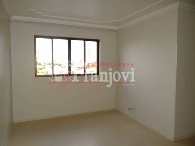 Apartamento para Venda em Arapongas - 5