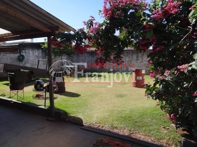 Casa para Venda em Arapongas - 2
